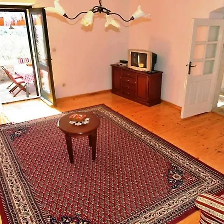 Prázdninový dům House Mari 1